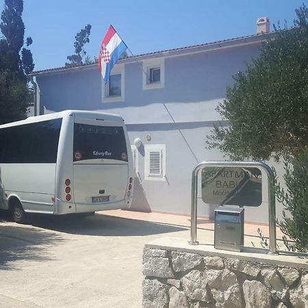 נובליה Apartments Babic מראה חיצוני תמונה
